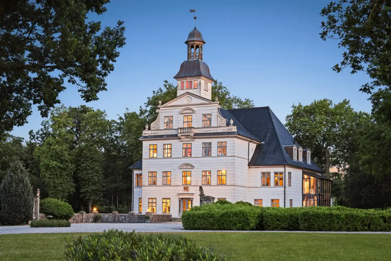 Herrenhaus von Gut Kletkamp am Abend